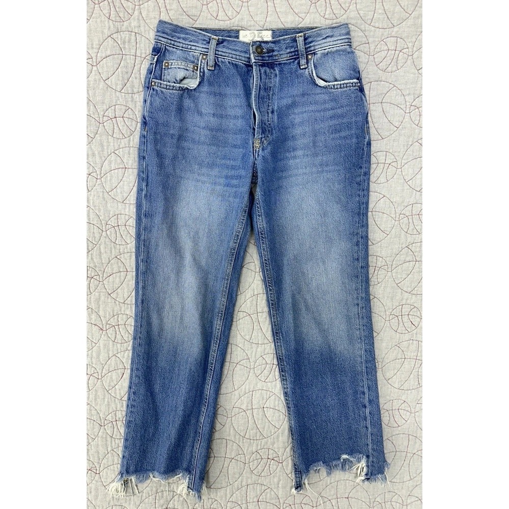 Free People Maggie‎ Straight Crop Jeans Blue Mid Rise Destroyed / Womens 25